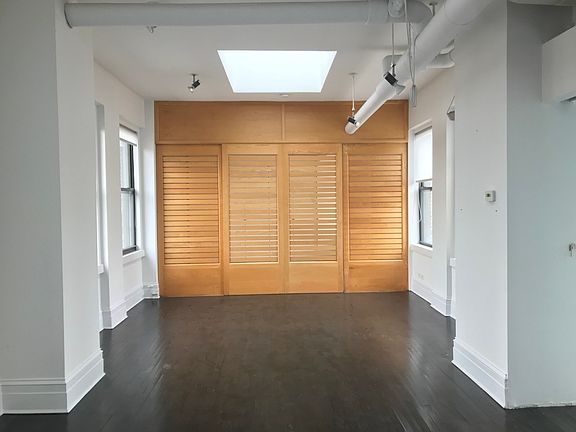 3rd image of 31 Union Sq W Penthouse E
