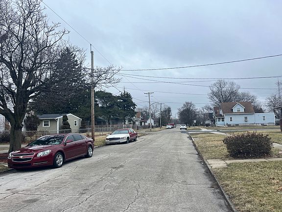 4th image of 1217 Saint John Ave