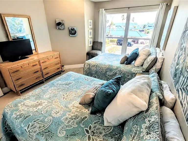 958 Sandpiper Cir #958 — Photo 25