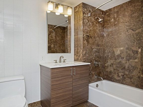 4th image of 10820 71st Ave APT 2G