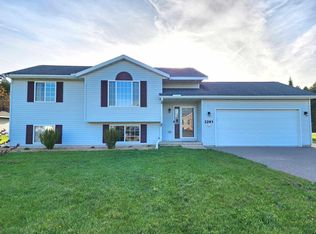 2293 Mystic Meadow Dr, Kronenwetter, WI 54455