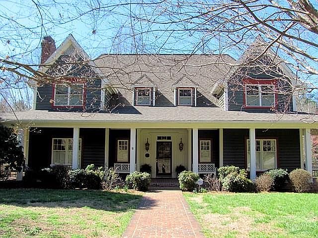 1st image of 1003 Plantation Dr