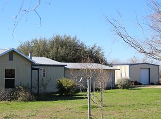 1151 County Road 354, Karnes City, TX 78118