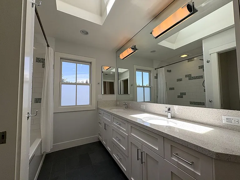 2771 South Ct — Photo 33
