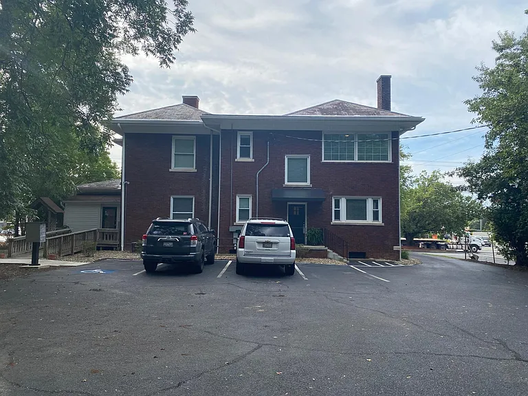 1824 E Main St #C — Photo 8
