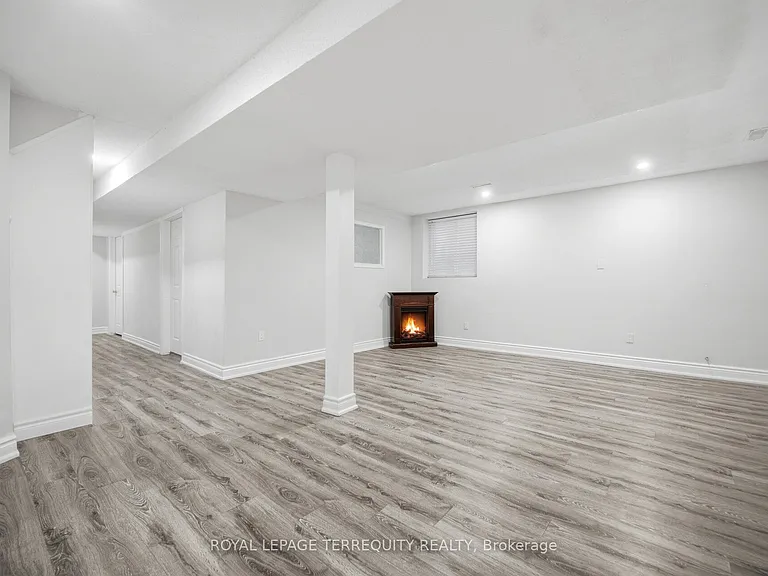 28 Pennsylvania Ave #LOWER LEVEL — Photo 16