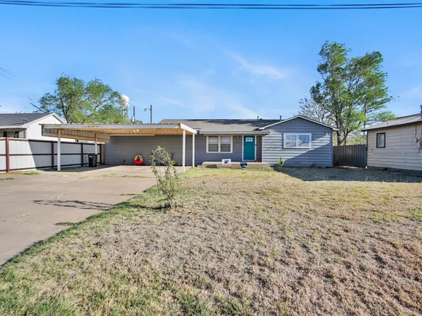 704 4th St, Smyer, TX 79367