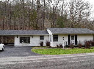 902 N Willow Dr, Morehead, KY 40351