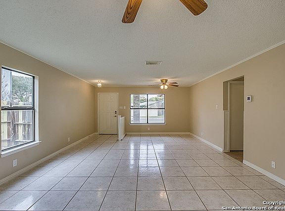 4th image of 1431 Perryton