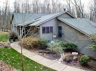 1880 Welsh Hills Rd, Granville, OH 43023