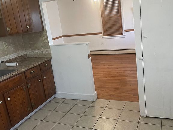 2nd image of 43 W Mahoning St APT 101