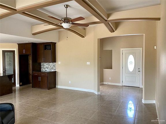 4th image of 620 Palm Shores Dr