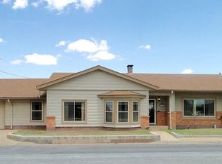 100 W Carpenter St, Stanton, TX 79782