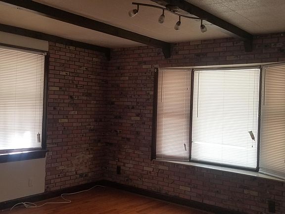 4th image of 44 Lamar Dr