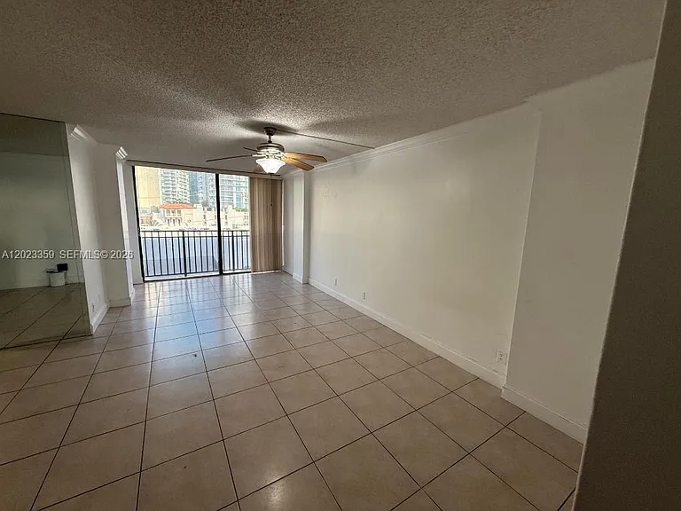 16909 N Bay Rd #720 — Photo 25