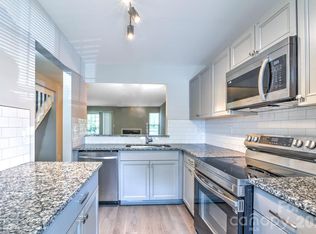 6129 Windsor Gate Ln, Charlotte, NC