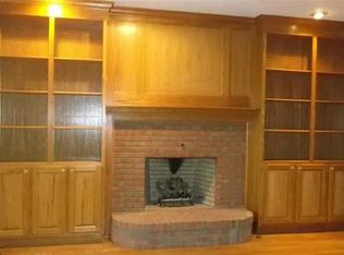 11230 Saybrook Dr, Painesville, OH 44077