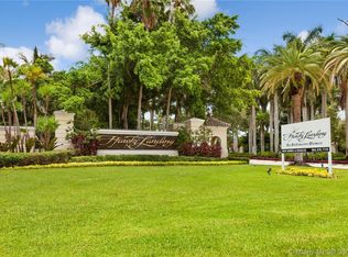 11 Snowy Owl Ter, Fort Lauderdale, FL 33324