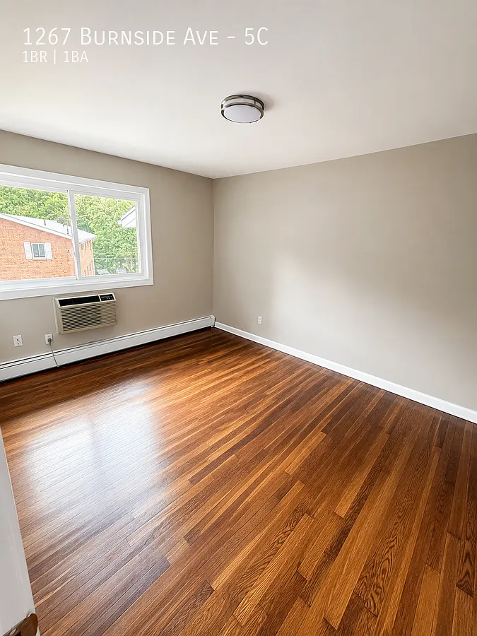 1267 Burnside Ave #5C — Photo 3