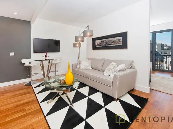 11 Jackson Street image 1 of 22