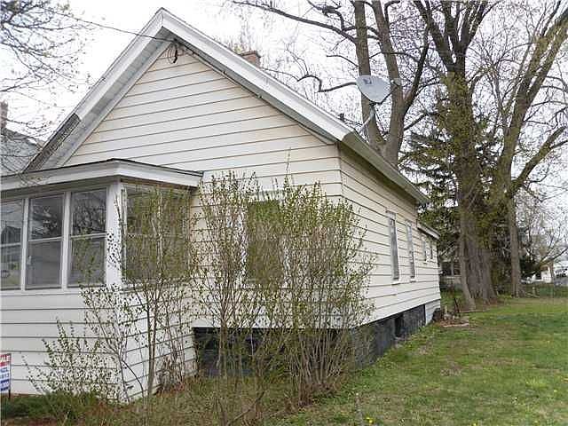 1st image of 429 Rich St