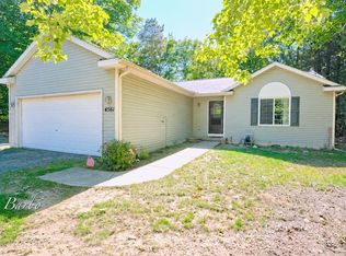 4561 N Pine Ave, Mears, MI 49436
