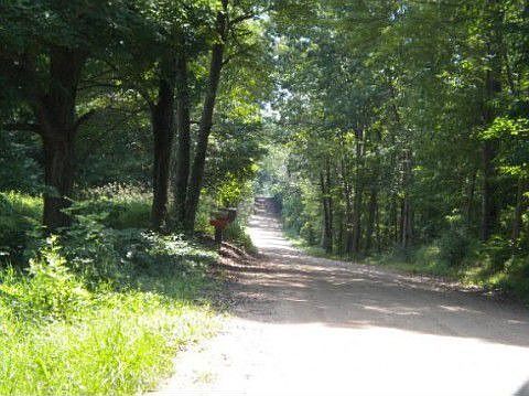 2nd image of 2568 Long Lake Rd