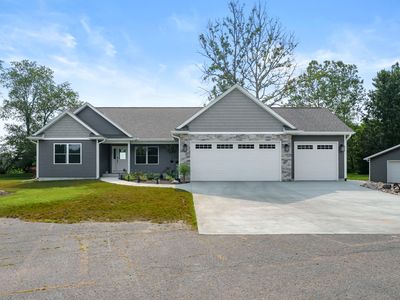 315 Prairiewood Dr, Otsego, MI, 49078