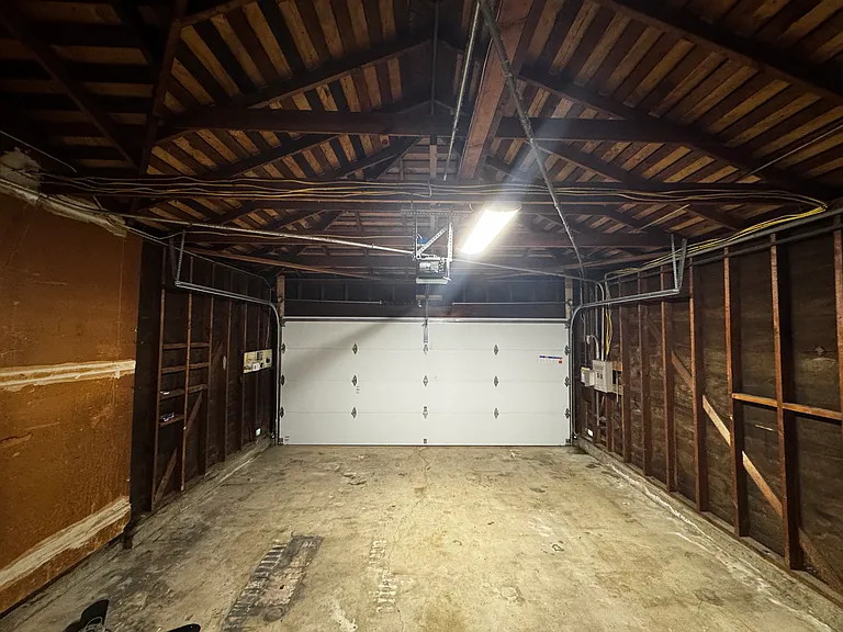4056 Park Blvd — Photo 5