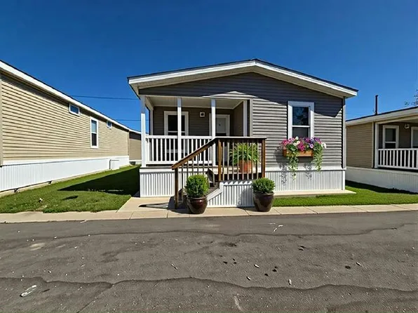 225 Cardinal Ln #225, Madison, WI 53704