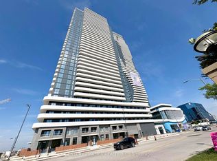 28 Interchange Way #805, Vaughan, ON L4K 5C3