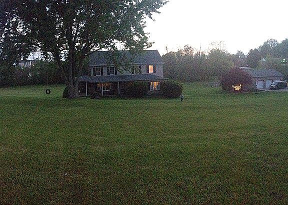 8acres in the middle of town