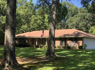 860 Gore Rd, Jackson, MS 39212