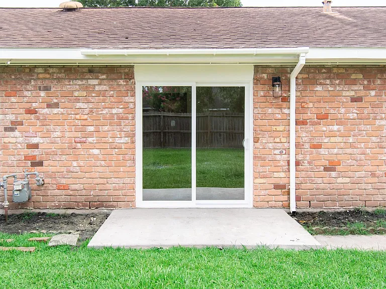 11026 Sandstone St — Photo 24