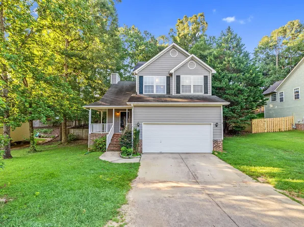 409 Teal Lake Dr, Holly Springs, NC 27540