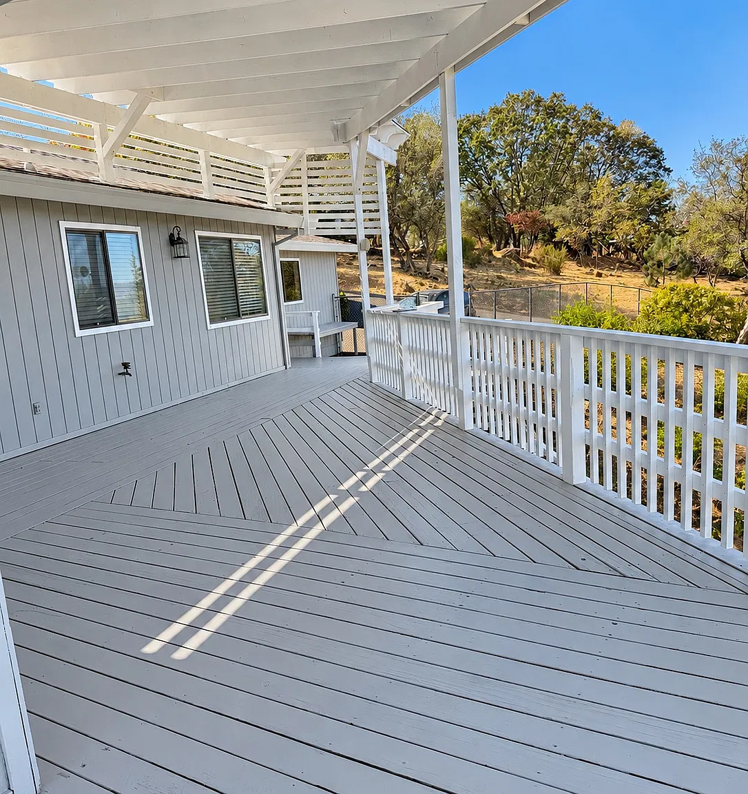 2 bed, 2.5 bath, 2100 sqft, $3,200 — Photo 3