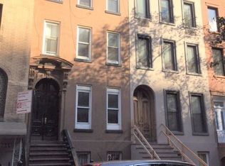 325 E 82nd St APT 1, New York, NY 10028