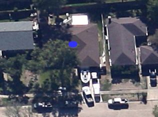 16458 Cavendish Dr, Houston, TX 77059