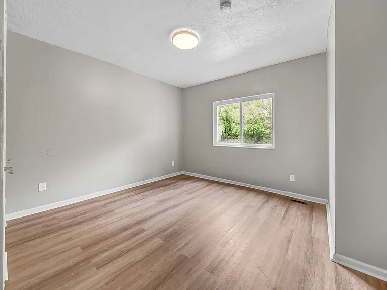 3449 Wade Ave #U — Photo 16