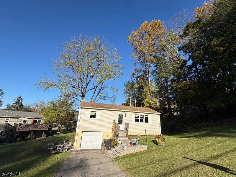 2 bed, 1.0 bath, 760 sqft, $2,700 — Photo 4