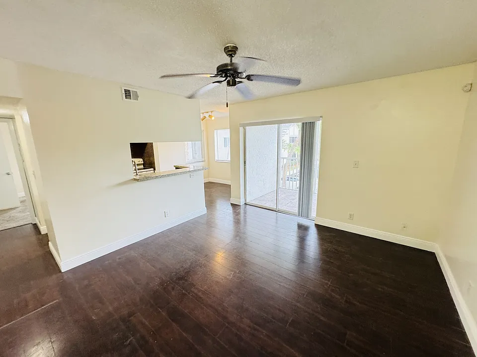 5686 Rock Island Rd