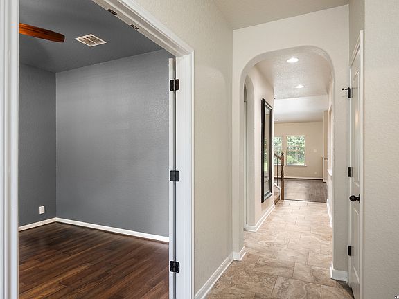 3rd image of 30615 Horseshoe Path