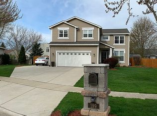 199 Saffron Ln, Bolingbrook, IL 60490