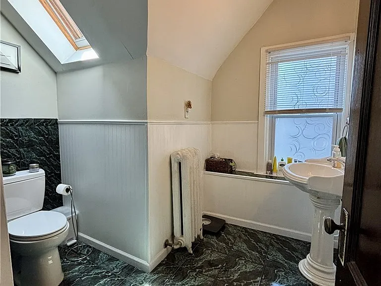 115 Bidwell Pkwy — Photo 12