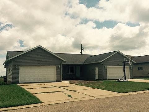 1st image of 1303 Countryside Dr