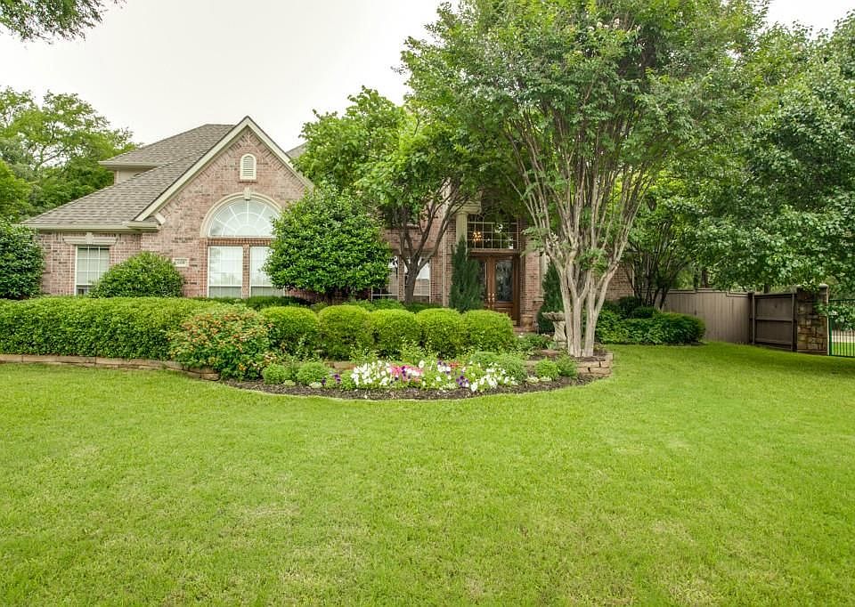 1st image of 608 Blair Ct