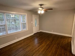 709 Woodlawn Dr, Clarksville, TN 37040