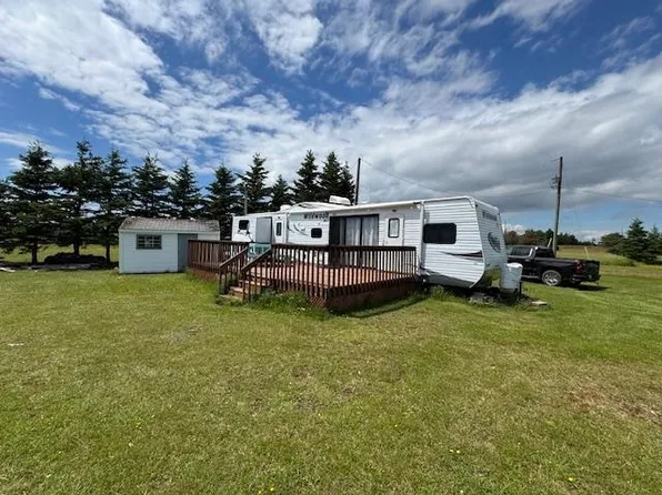 12 Prevost Cove Dr, Saint David's Parish, PE C0B 1X0