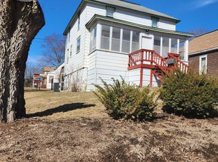 1026 Saint John Ave, Albert Lea, MN 56007