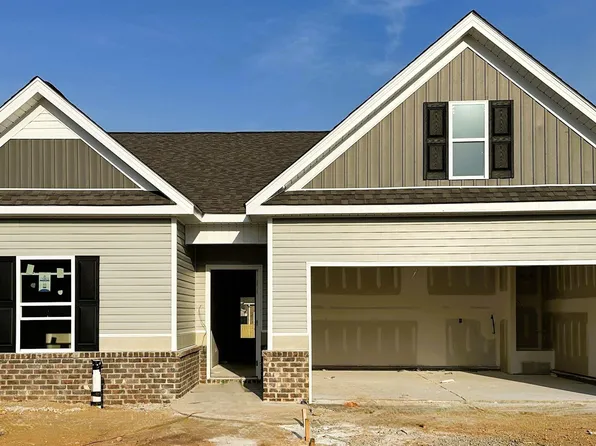 20194 Nightingale Dr, Athens, AL 35611